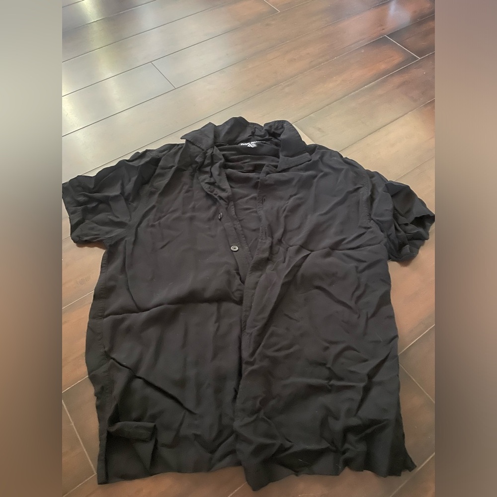 women’s button down short sleeve